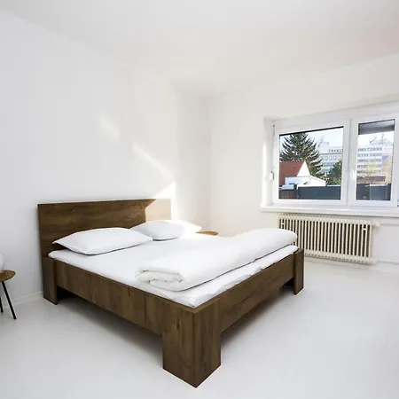 House With Garden Veronika * Piest'any