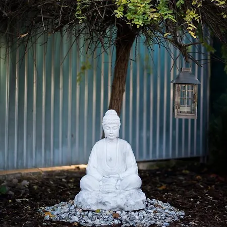 Hébergement de vacances House With Garden Veronika Piest'any