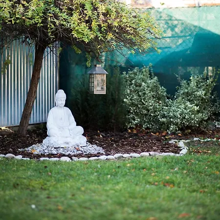 Prázdninový dům House With Garden Veronika